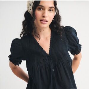 Abercrombie & Fitch Black Puff Sleeve Blouse